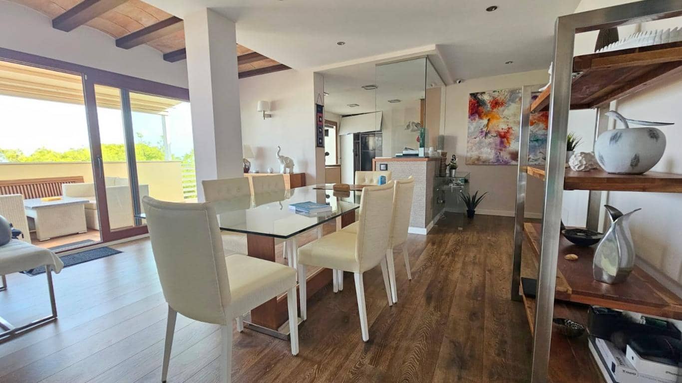 3 bedroom Apartment for sale in Palmanova with garage - € 755,000 (Ref: 9740108)