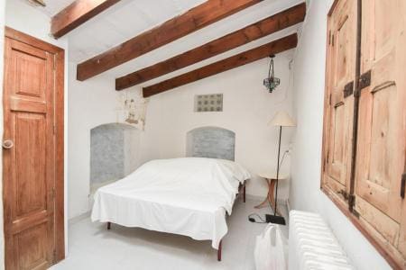 4 bedroom Finca/Country House for sale in Galilea - € 875,000 (Ref: 9743084)