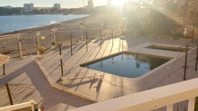 Apartamento de 1 habitación en Magalluf, Calvià en venta con piscina - 320.000 € (Ref: 9743169)