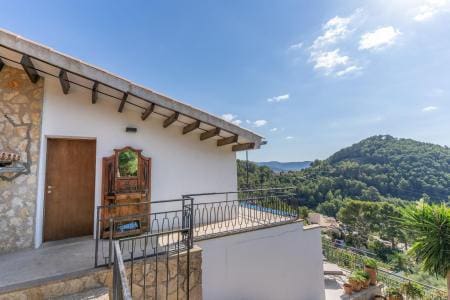 4 Zimmer Villa zu verkaufen in Es Capdella - 1.150.000 € (Ref: 9743170)