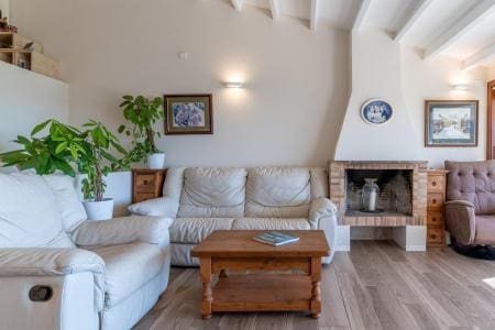 4 bedroom Villa for sale in Es Capdella, Calvià - € 1,150,000 (Ref: 9743170)