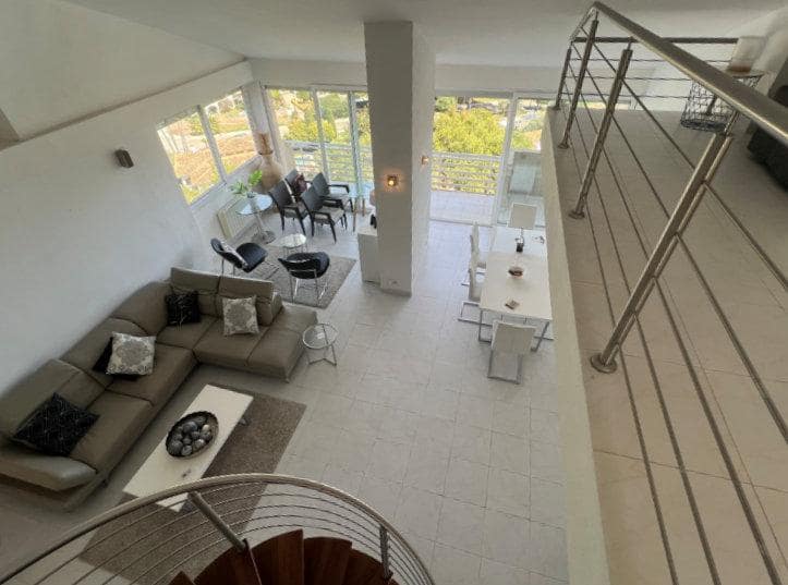 3 slaapkamer Appartement te koop in Pollensa / Pollenca met zwembad garage - € 850.000 (Ref: 9744196)