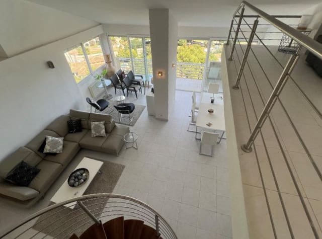3 slaapkamer Appartement te koop in Pollensa / Pollença met zwembad garage - € 850.000 (Ref: 9744196)