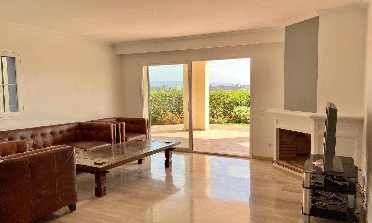 2 makuuhuone Huoneisto myytävänä paikassa Bendinat mukana uima-altaan 
autotalli - 890 000 € (Ref: 9748336)