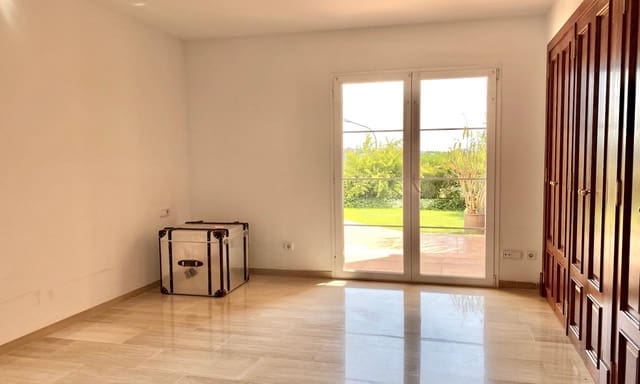 2 makuuhuone Huoneisto myytävänä paikassa Bendinat, Calvià mukana uima-altaan 
autotalli - 890 000 € (Ref: 9748336)