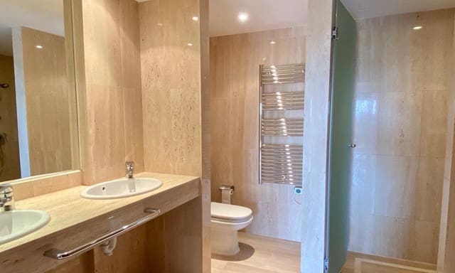 2 makuuhuone Huoneisto myytävänä paikassa Bendinat, Calvià mukana uima-altaan 
autotalli - 890 000 € (Ref: 9748336)