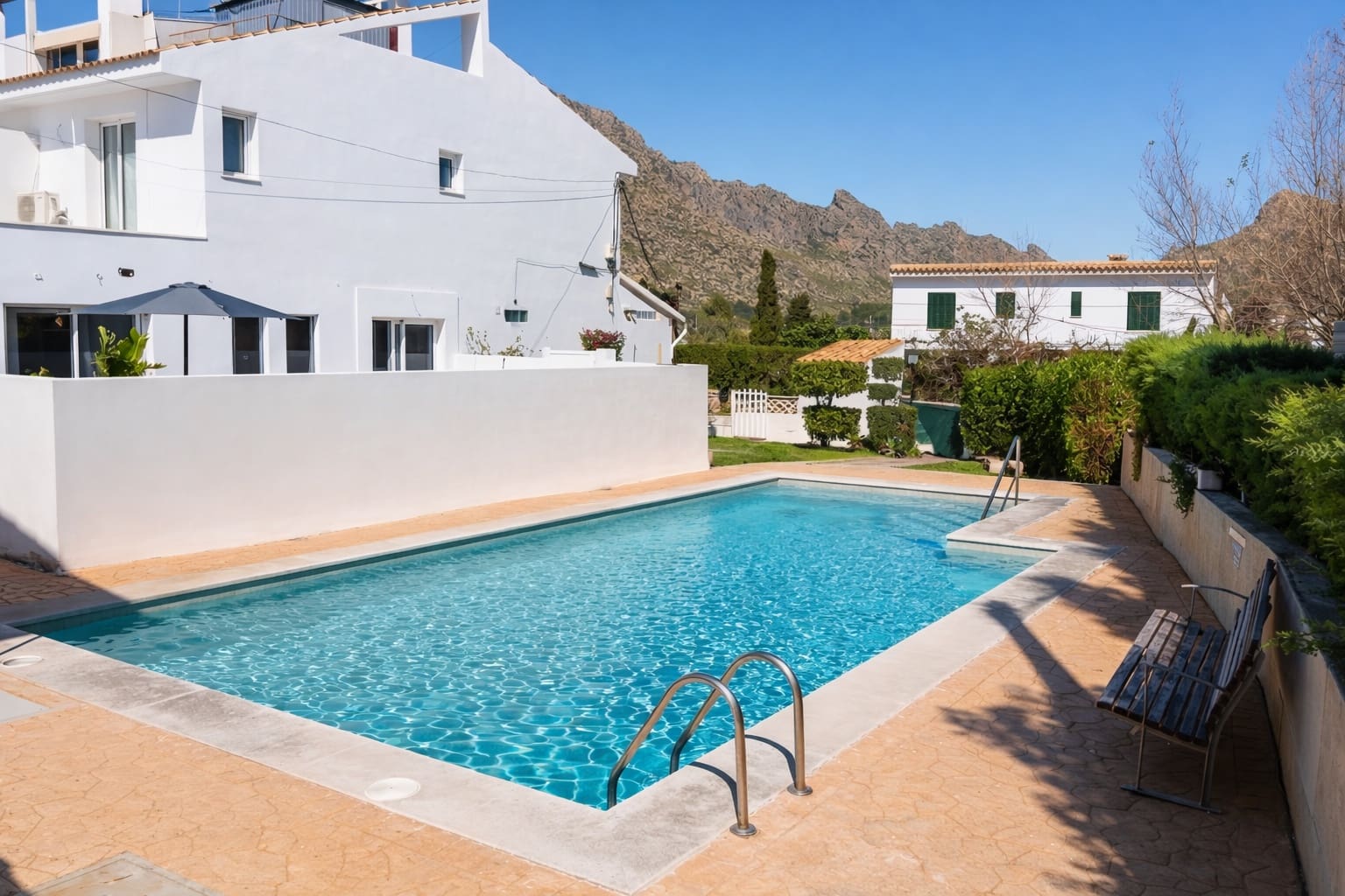 3 soveværelse Semi-Rækkehus til salg i Pollensa / Pollenca med swimmingpool garage - € 545.000 (Ref: 9749276)