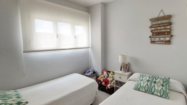 2 soveværelse Lejlighed til salg i Palmanova, Calvià med swimmingpool - € 325.000 (Ref: 9753576)