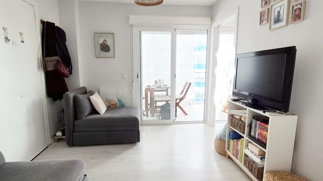 2 soveværelse Lejlighed til salg i Palmanova, Calvià med swimmingpool - € 325.000 (Ref: 9753576)