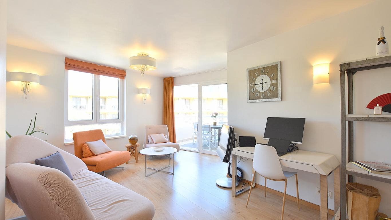 2 sypialnia Apartament do wynajęcia w Illetas z basenem - 3 750 € (Ref: 9812516)