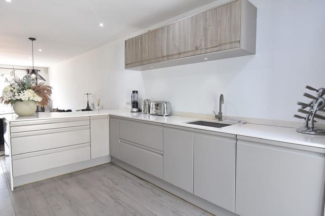 3 sypialnia Dom na sprzedaż w Portals Nous, Calvià z basenem garażem - 850 000 € (Ref: 9866123)