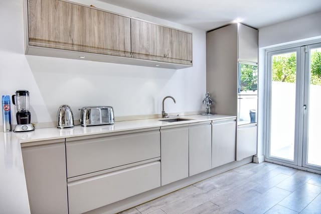 3 sypialnia Dom na sprzedaż w Portals Nous, Calvià z basenem garażem - 850 000 € (Ref: 9866123)