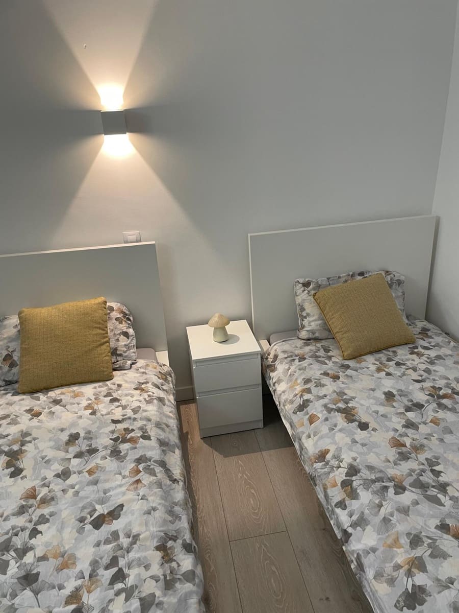 2 bedroom Apartment for rent in Palmanova - € 2,000 (Ref: 9883725)