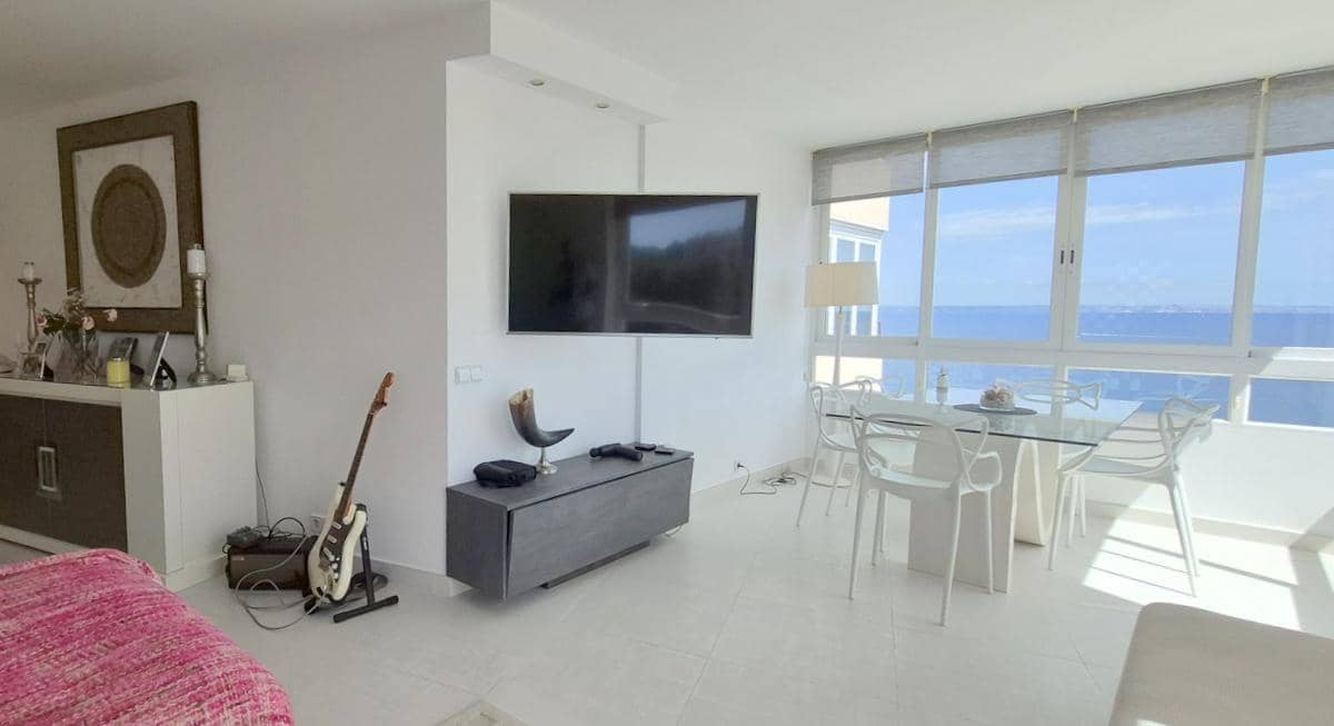 2 bedroom Apartment for sale in Illetas with pool - € 795,000 (Ref: 9908877)