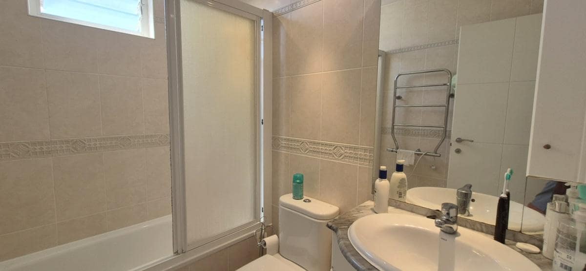 2 bedroom Apartment for sale in Illetas with pool - € 795,000 (Ref: 9908877)