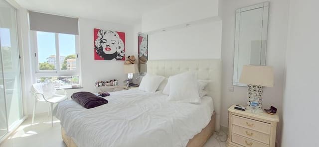 2 bedroom Apartment for sale in Illetas, Calvià with pool - € 795,000 (Ref: 9908877)