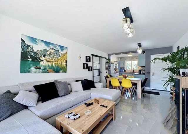 3 chambre Appartement à vendre à Port de Pollença, Pollensa / Pollença avec piscine - 550 000 € (Ref: 9925161)