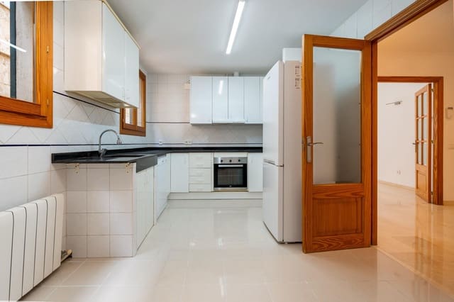 3 quarto Apartamento para venda em Centro, Palma de Mallorca com garagem - 650 000 € (Ref: 10004155)