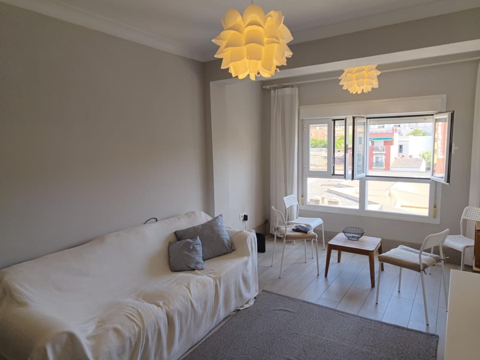 2 soverom Leilighet til leie i Palma de Mallorca - € 1 400 (Ref: 10022476)