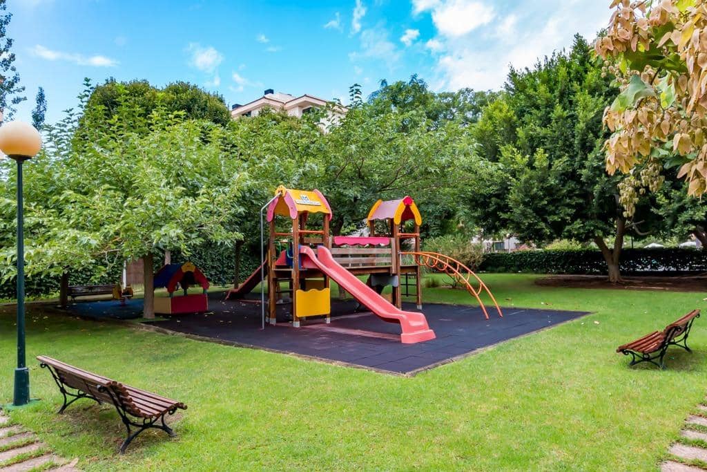3 makuuhuone Kattohuoneisto vuokrattavana paikassa Palma de Mallorca mukana uima-altaan 
autotalli - 2 000 € (Ref: 10022477)