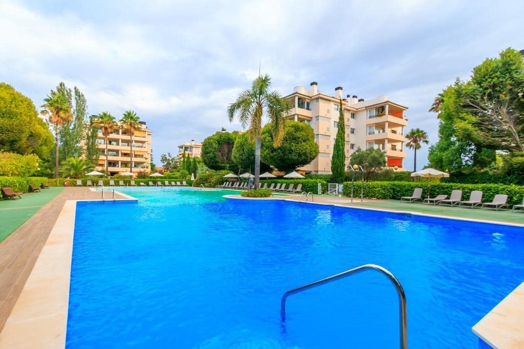 3 makuuhuone Kattohuoneisto vuokrattavana paikassa Palma de Mallorca mukana uima-altaan 
autotalli - 2 000 € (Ref: 10022477)
