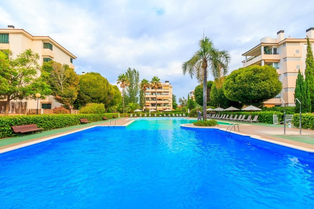 3 makuuhuone Kattohuoneisto vuokrattavana paikassa Palma de Mallorca mukana uima-altaan 
autotalli - 2 000 € (Ref: 10022477)