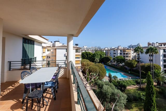 3 makuuhuone Kattohuoneisto vuokrattavana paikassa Palma de Mallorca mukana uima-altaan 
autotalli - 2 000 € (Ref: 10022477)