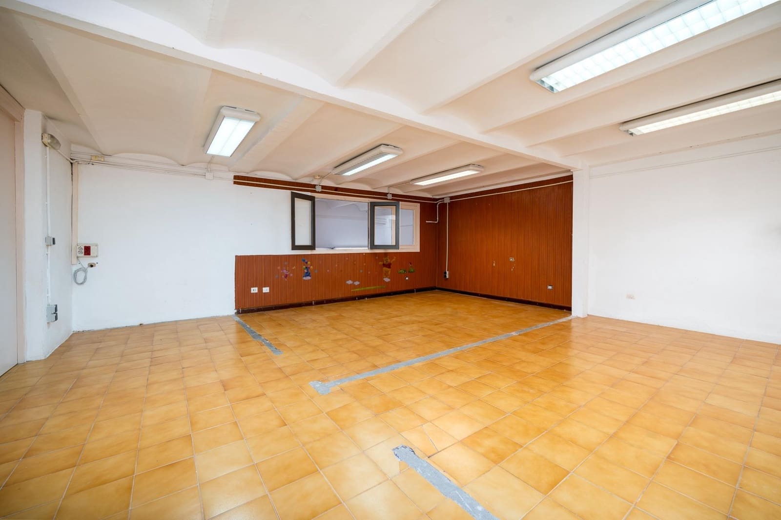 Gewerbe zu vermieten in Palma de Mallorca - 2.500 € (Ref: 10049260)