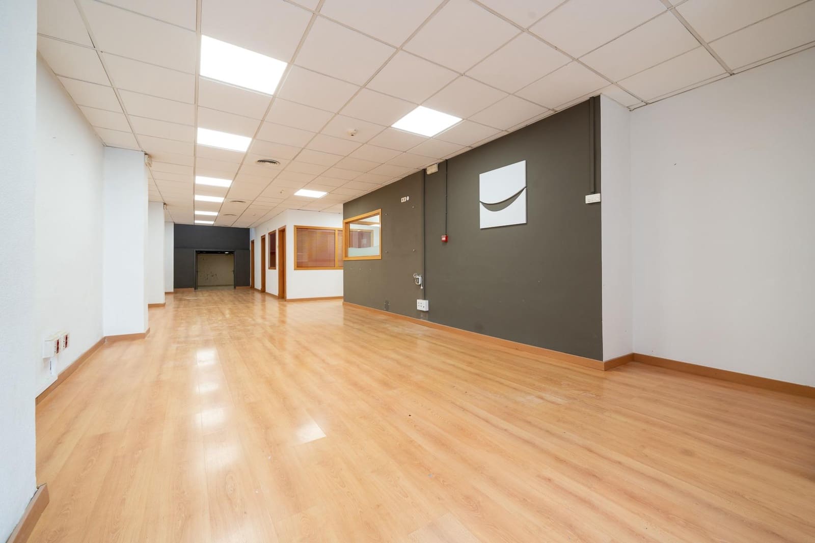 Gewerbe zu vermieten in Palma de Mallorca - 2.500 € (Ref: 10049260)