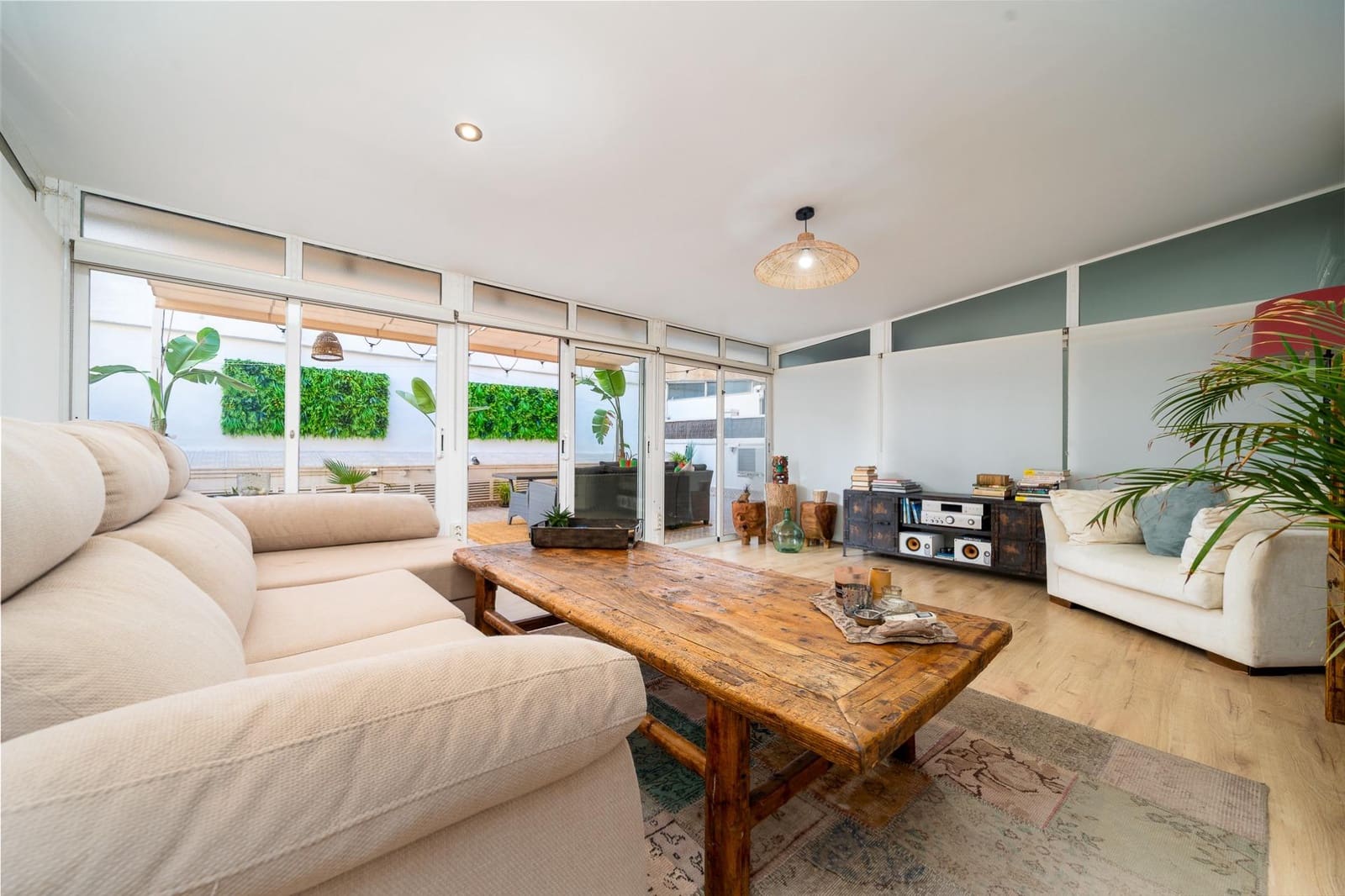 3 bedroom Apartment for sale in Palma de Mallorca - € 375,000 (Ref: 10067924)