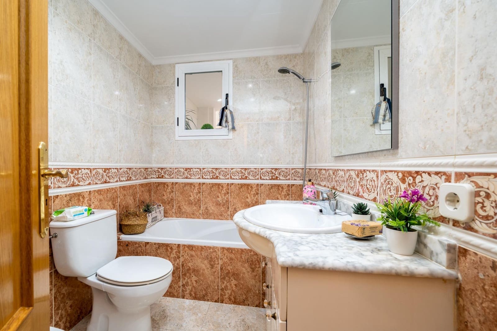 3 bedroom Apartment for sale in Palma de Mallorca - € 375,000 (Ref: 10067924)
