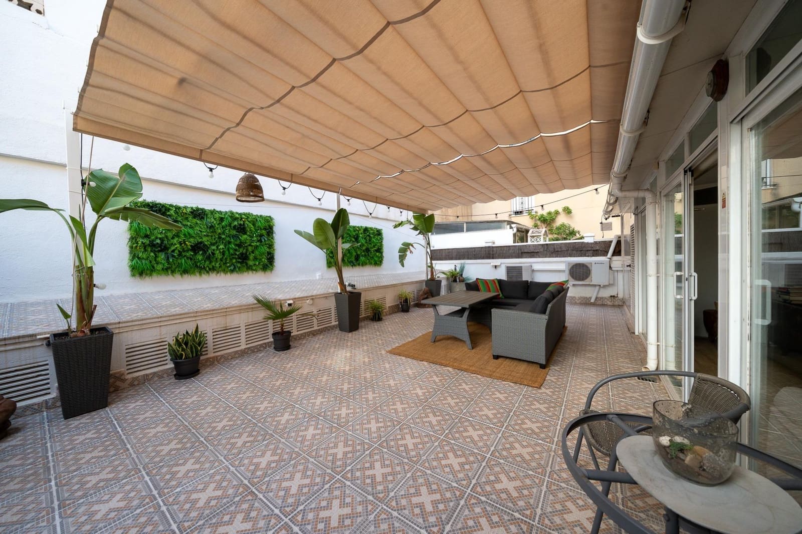 3 bedroom Apartment for sale in Palma de Mallorca - € 375,000 (Ref: 10067924)