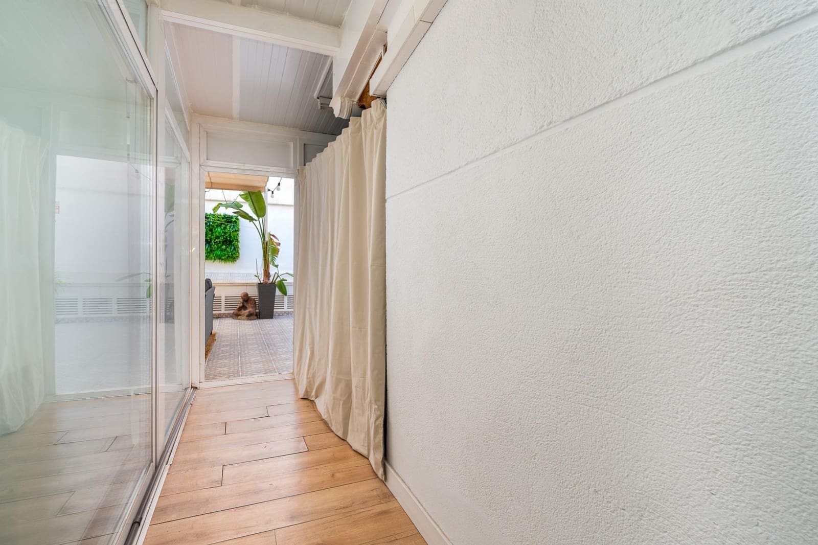 3 bedroom Apartment for sale in Palma de Mallorca - € 375,000 (Ref: 10067924)