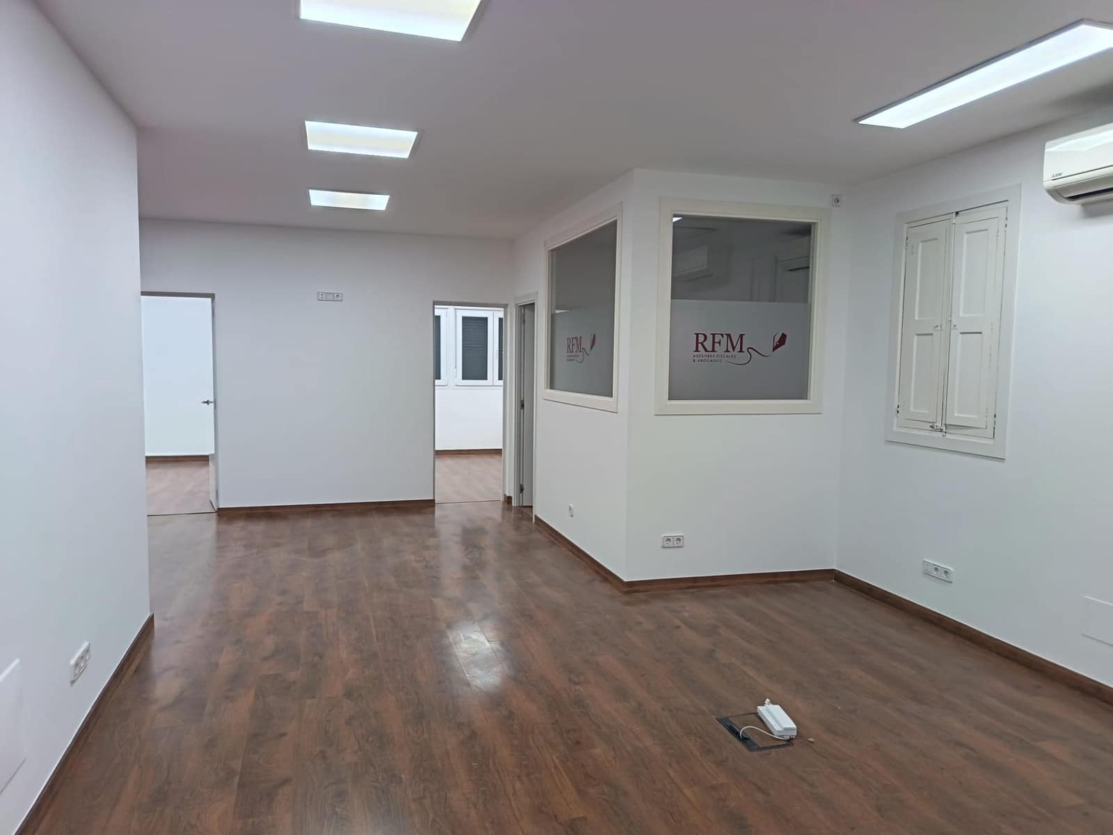 8 Zimmer Büro zu vermieten in Palma de Mallorca - 1.900 € (Ref: 10148846)