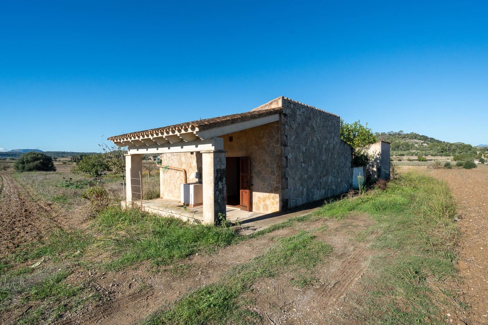 1 soverom Finca/Herregård til salgs i Sant Joan med garasje - € 190 000 (Ref: 10173938)