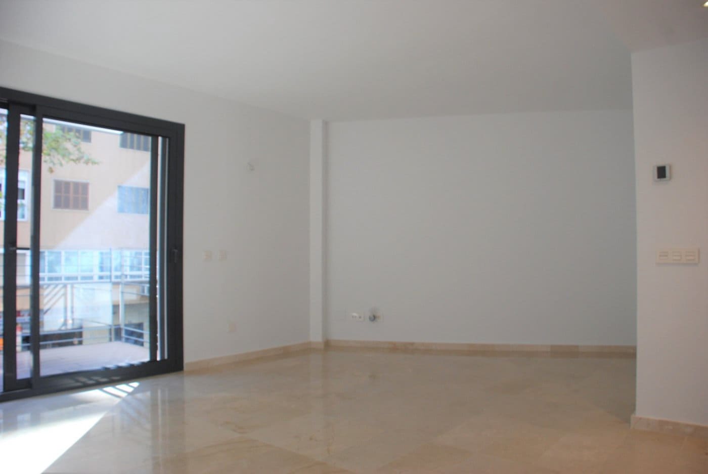 Piso de 2 habitaciones en Palma de Mallorca en alquiler con piscina garaje - 2.350 € (Ref: 10183127)