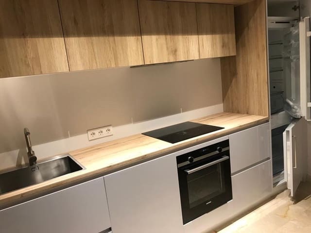 Piso de 2 habitaciones en Centro, Palma de Mallorca en alquiler con piscina garaje - 2.350 € (Ref: 10183127)
