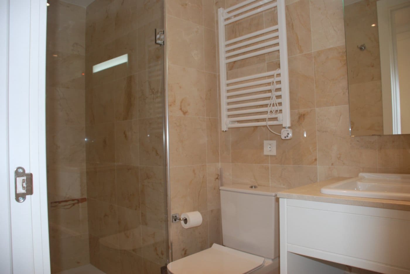 Piso de 2 habitaciones en Palma de Mallorca en alquiler con piscina garaje - 2.350 € (Ref: 10183127)
