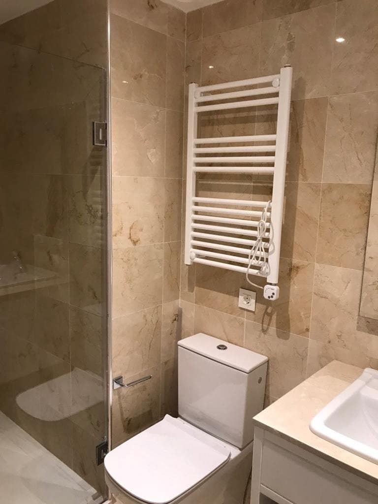Piso de 2 habitaciones en Palma de Mallorca en alquiler con piscina garaje - 2.350 € (Ref: 10183127)