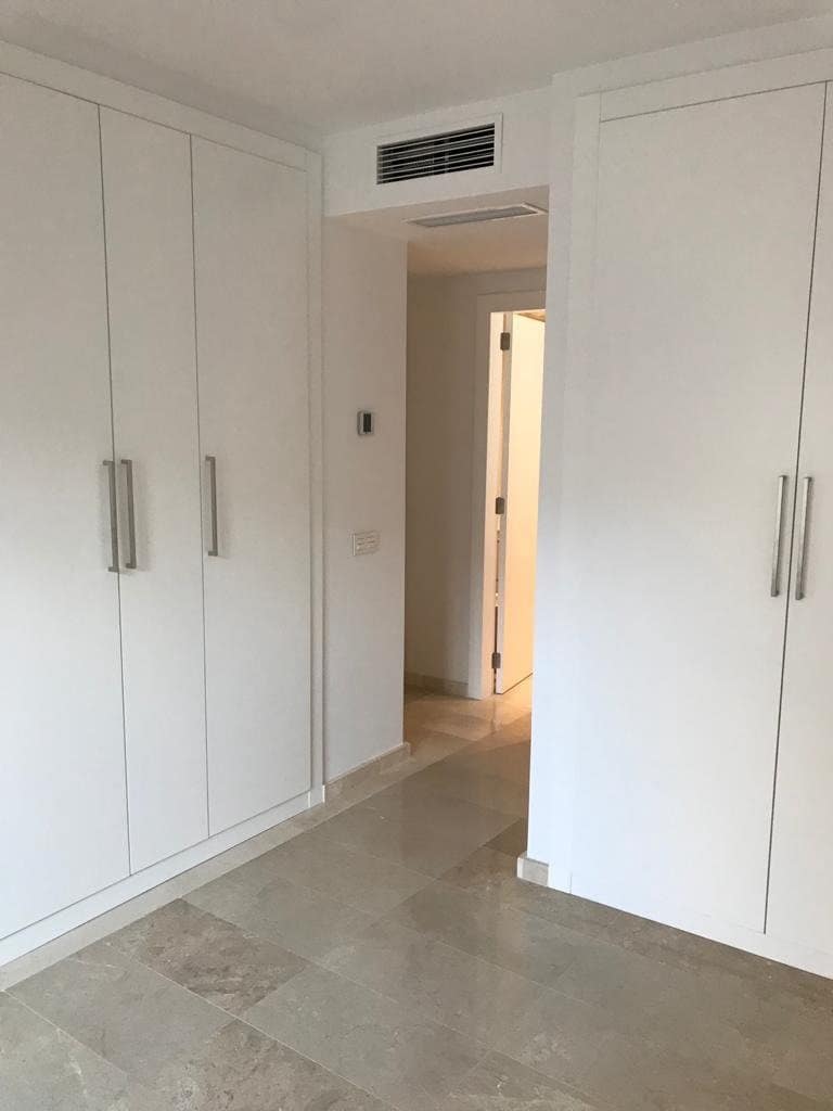Piso de 2 habitaciones en Palma de Mallorca en alquiler con piscina garaje - 2.350 € (Ref: 10183127)