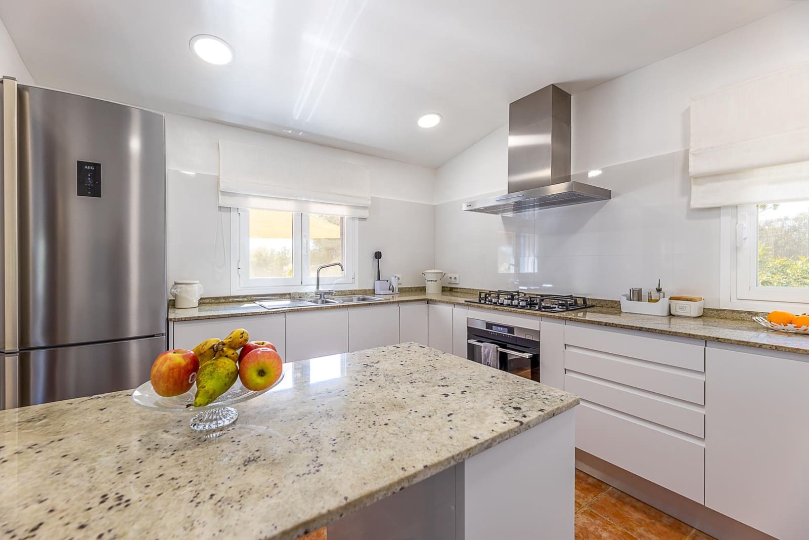 3 sypialnia Finka/Dom wiejski na sprzedaż w Llucmajor z garażem - 840 000 € (Ref: 7576314)