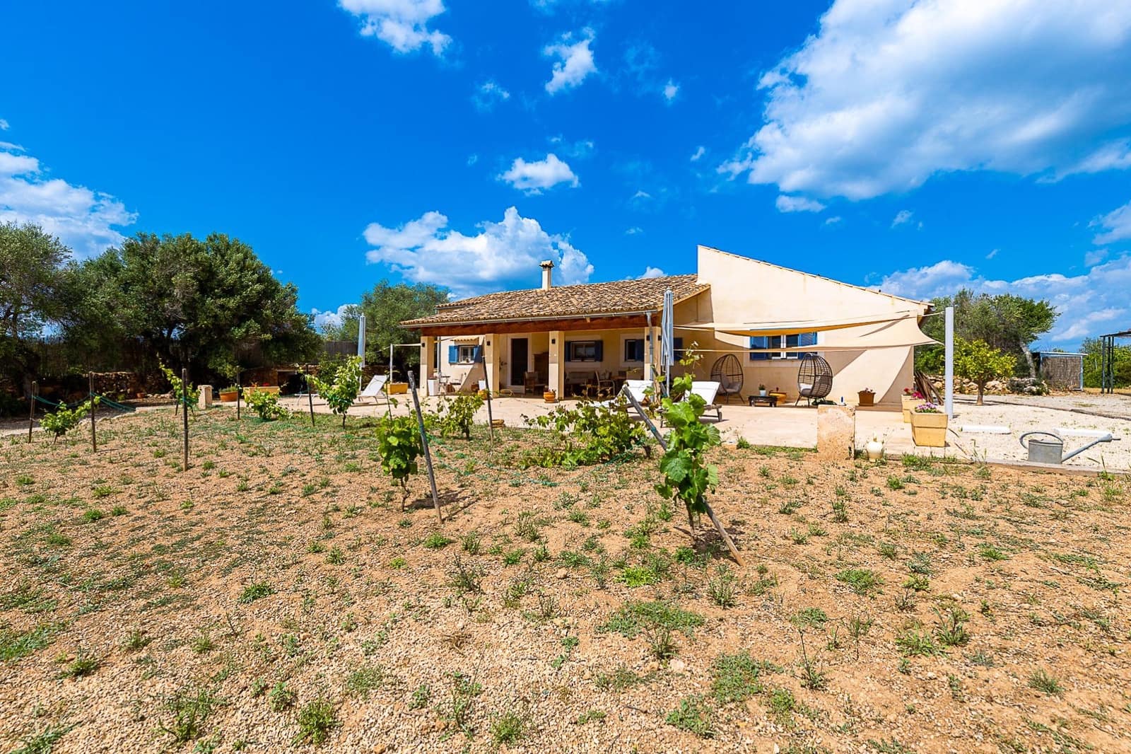 3 sypialnia Finka/Dom wiejski na sprzedaż w Llucmajor z garażem - 840 000 € (Ref: 7576314)