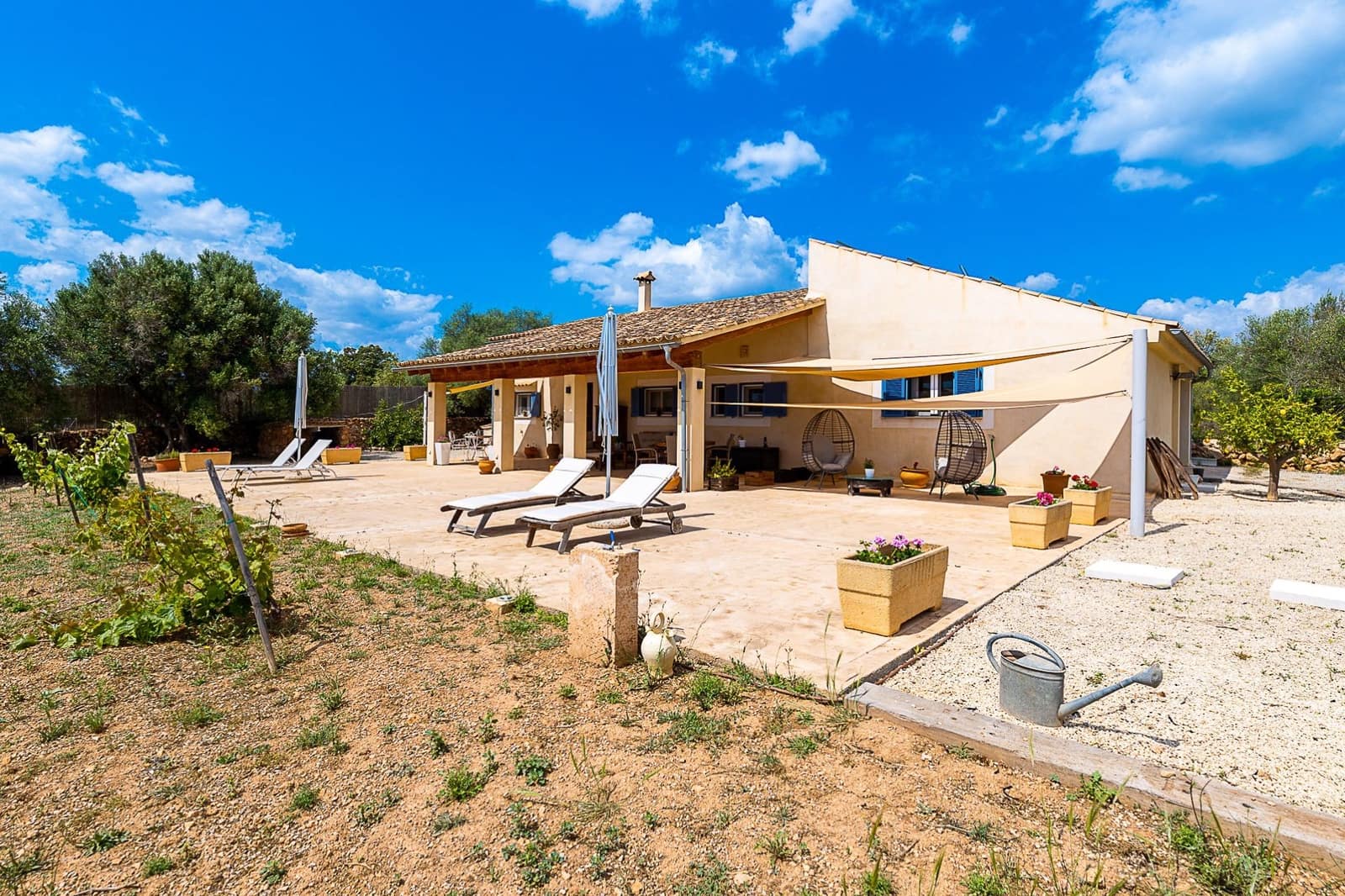 3 sypialnia Finka/Dom wiejski na sprzedaż w Llucmajor z garażem - 840 000 € (Ref: 7576314)