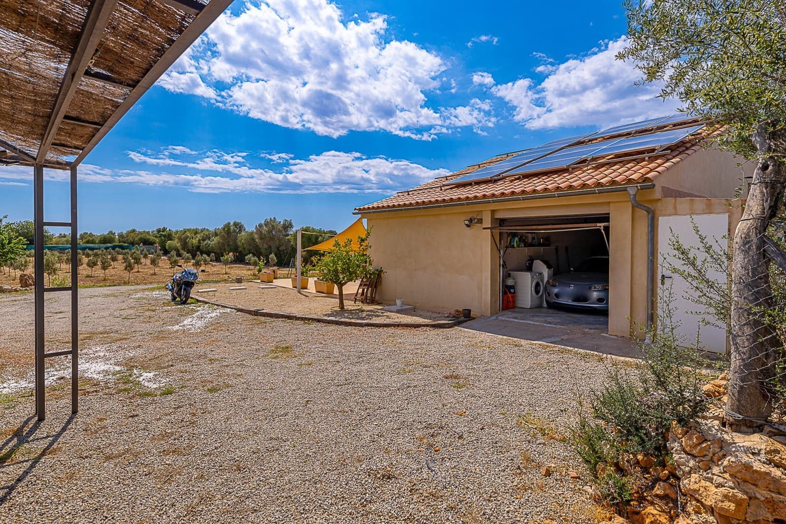 3 sypialnia Finka/Dom wiejski na sprzedaż w Llucmajor z garażem - 840 000 € (Ref: 7576314)