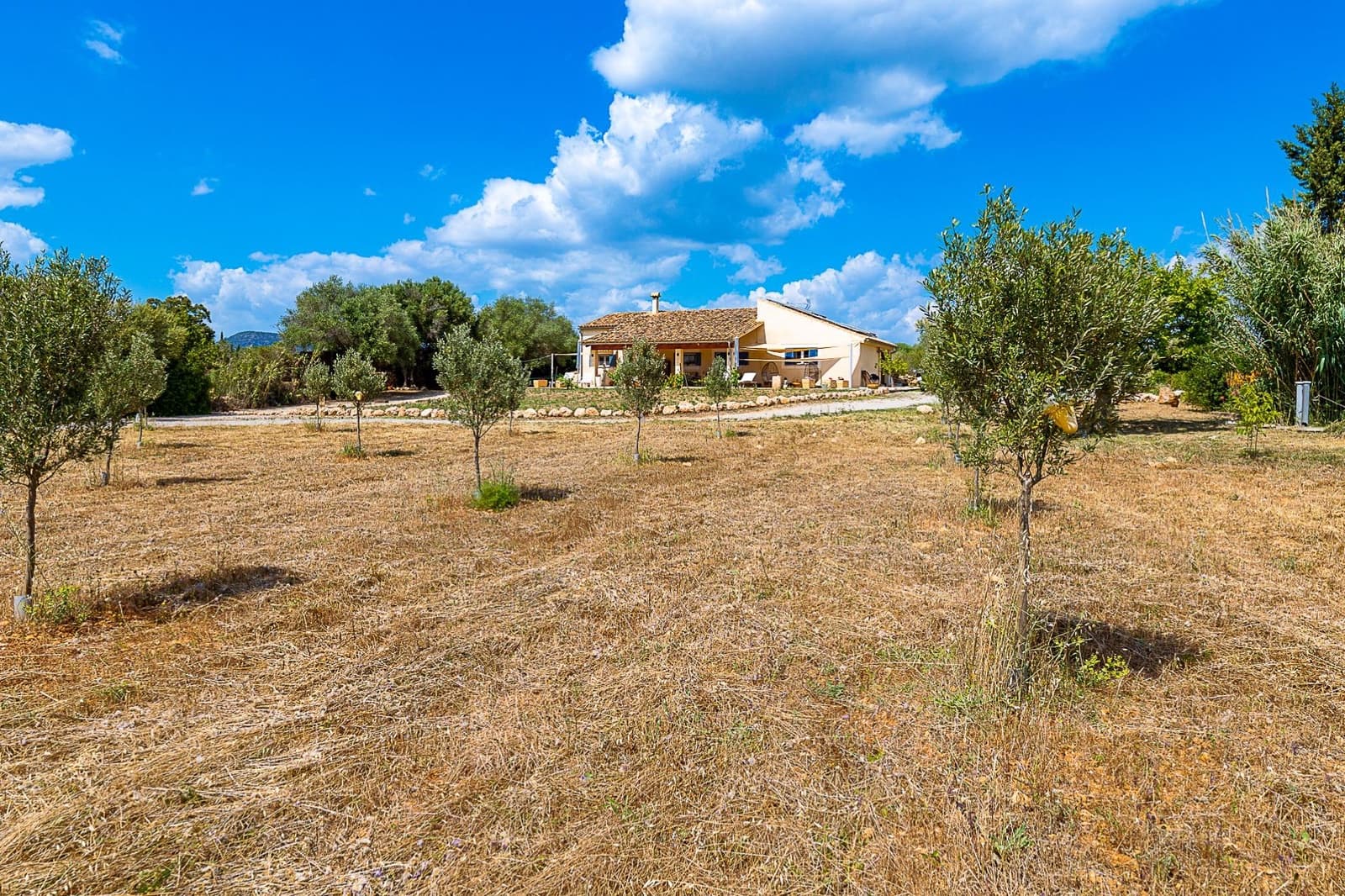 3 sypialnia Finka/Dom wiejski na sprzedaż w Llucmajor z garażem - 840 000 € (Ref: 7576314)