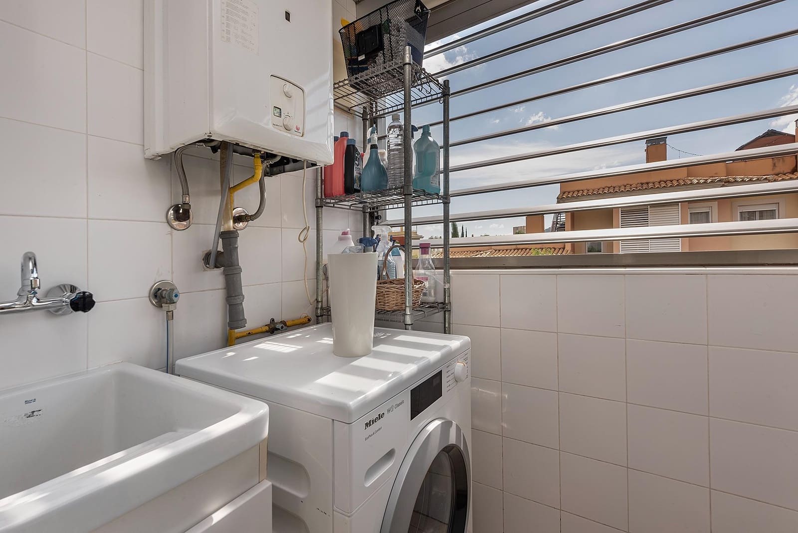 3 slaapkamer Penthouse te huur in Palma de Mallorca met zwembad garage - € 1.950 (Ref: 7825689)