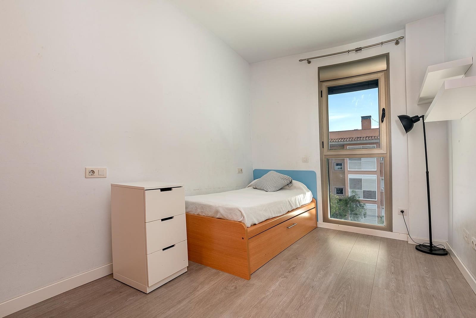3 slaapkamer Penthouse te huur in Palma de Mallorca met zwembad garage - € 1.950 (Ref: 7825689)