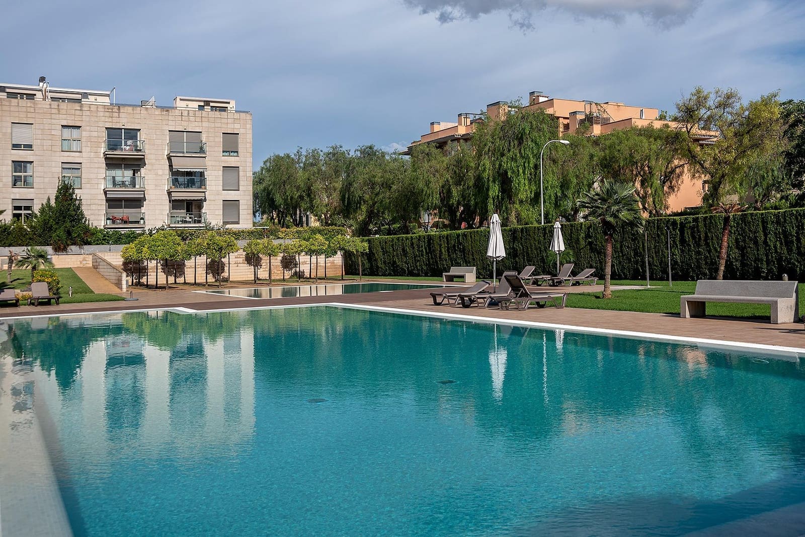 3 slaapkamer Penthouse te huur in Palma de Mallorca met zwembad garage - € 1.950 (Ref: 7825689)
