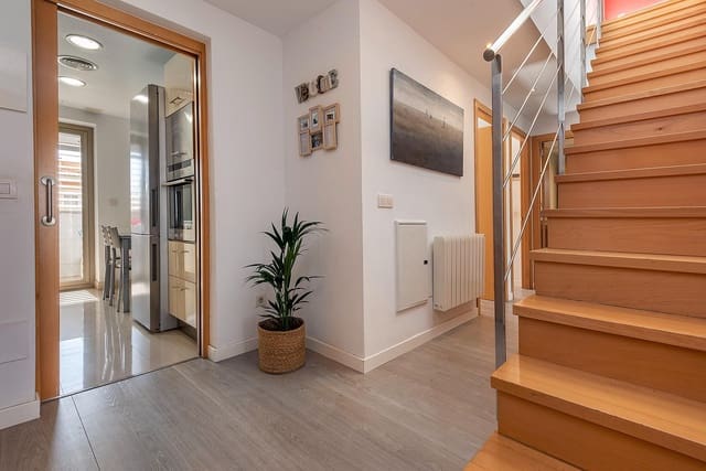 3 slaapkamer Penthouse te huur in Son Pereto, Palma de Mallorca met zwembad garage - € 1.950 (Ref: 7825689)