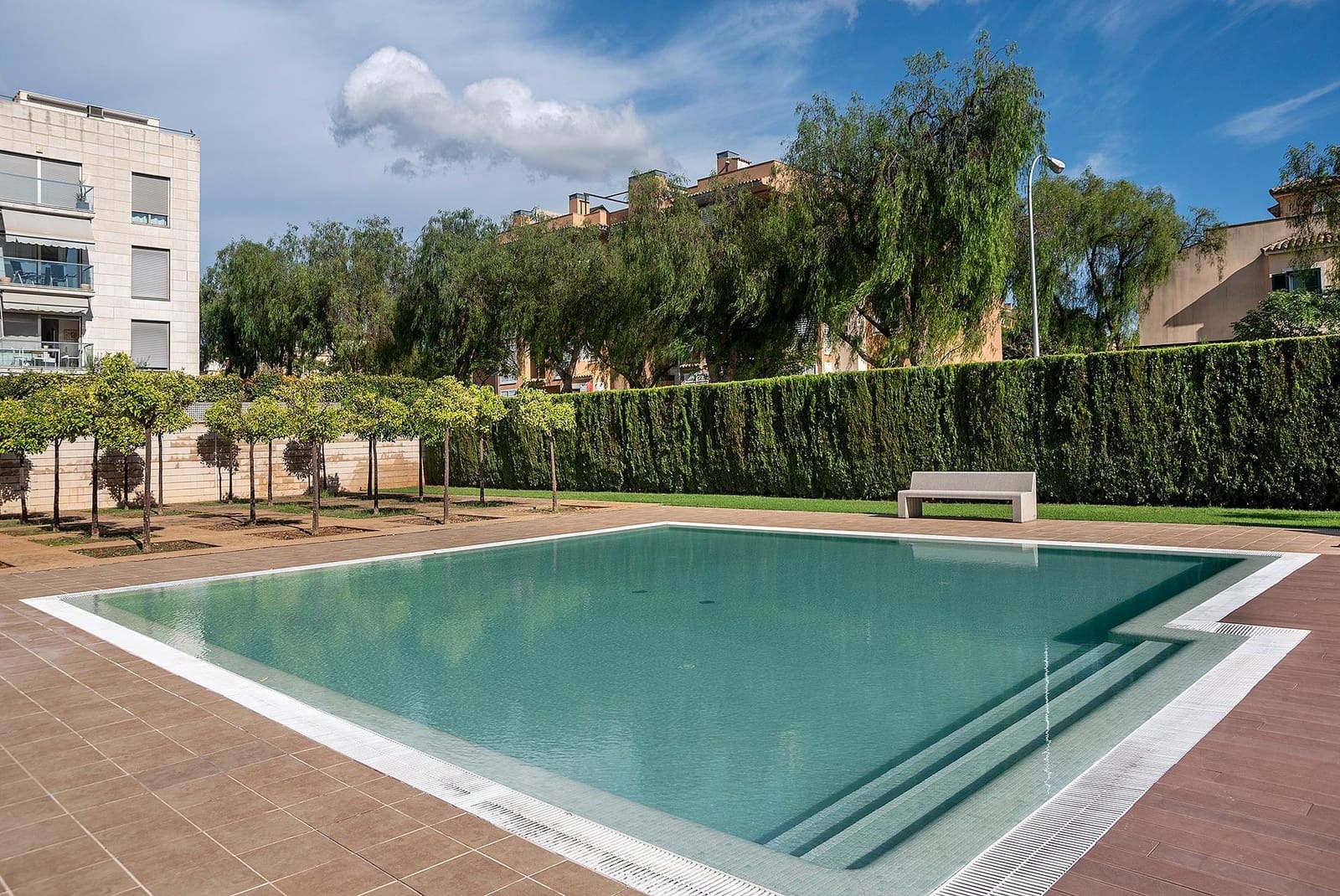 3 slaapkamer Penthouse te huur in Palma de Mallorca met zwembad garage - € 1.950 (Ref: 7825689)